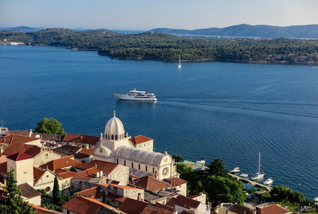 N & D Apartment Šibenik Exterior foto